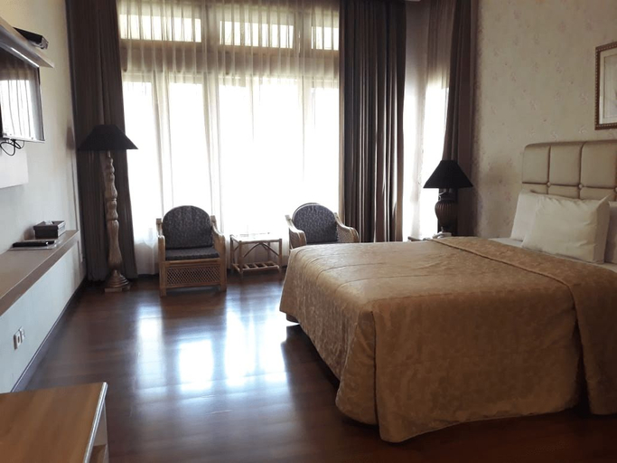 Bedroom 2, The La OMA CAFE & HOTEL, Bandung