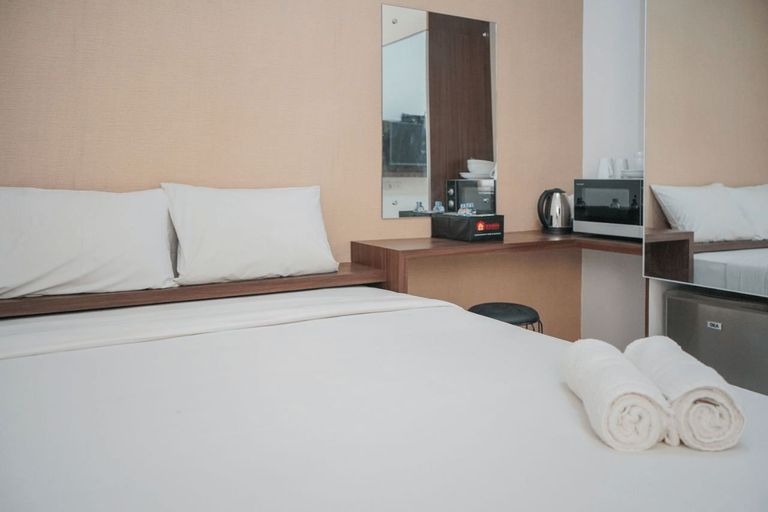 Super Cozy Studio Apartment at Aeropolis Residence 3 By Travelio, Tangerang