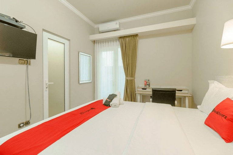 Bedroom 8
