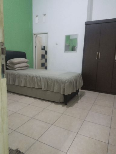 Bedroom 2, Cendrawasih Syariah Homestay, Tanggamus