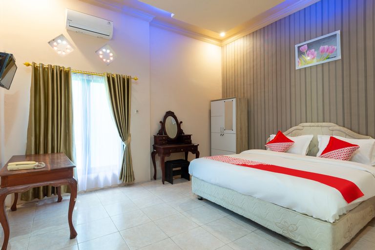 OYO 3452 Esemka Hotel Residences Syariah, Bojonegoro