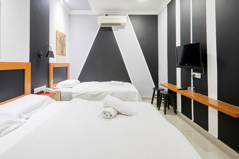 D'New 1 Hotel Near Sunway Pyramid, 6 Min Only - Tap to explore photos