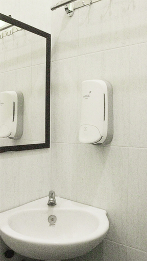 Bathroom 4, nDalem Joglo Krawitan Syariah, Sleman