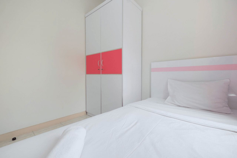 Bedroom 3, Pool View 2BR Apartment @ Springlake Summarecon By Travelio, Bekasi