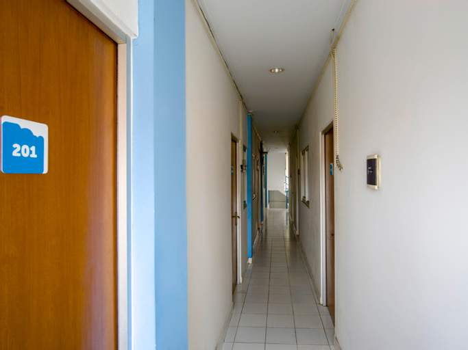 OYO 3754 Prosperity Mansion, West Jakarta