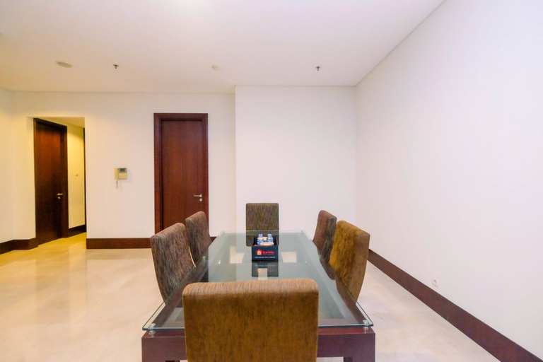 Big and Cozy 3BR Pearl Garden Apartment By Travelio, South Jakarta