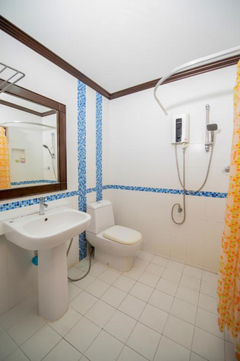 Bathroom 5, The Panwa Guesthouse, Pulau Phuket