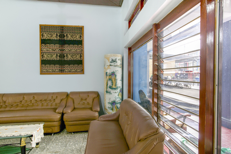 OYO 2320 Hotel Charvita, Kupang