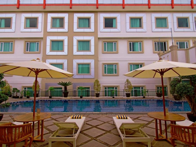 Sport & Beauty 2, Rocky Plaza Hotel Padang, Padang