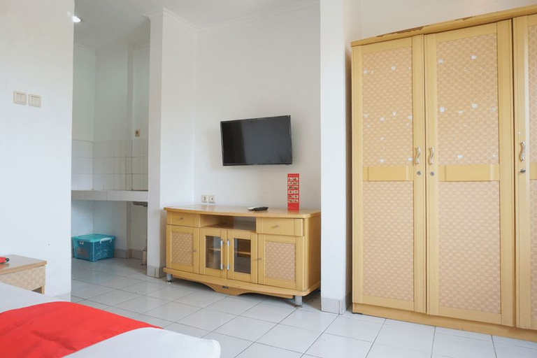 Bedroom 4, Residences by RedDoorz near Maranatha University, Bandung
