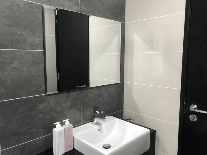 Almas Suites by SubHome, Johor Bahru