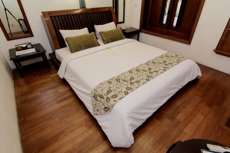 Bedroom 12