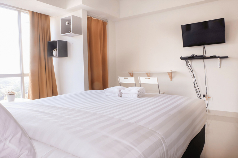 Fully Furnished Studio Apartment Near MT Haryono And Halim By Travelio, Jakarta Timur
