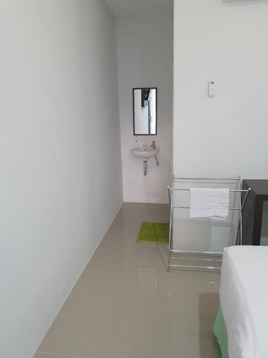 Bedroom 3, Evergreen Homestay Kupang, Kupang