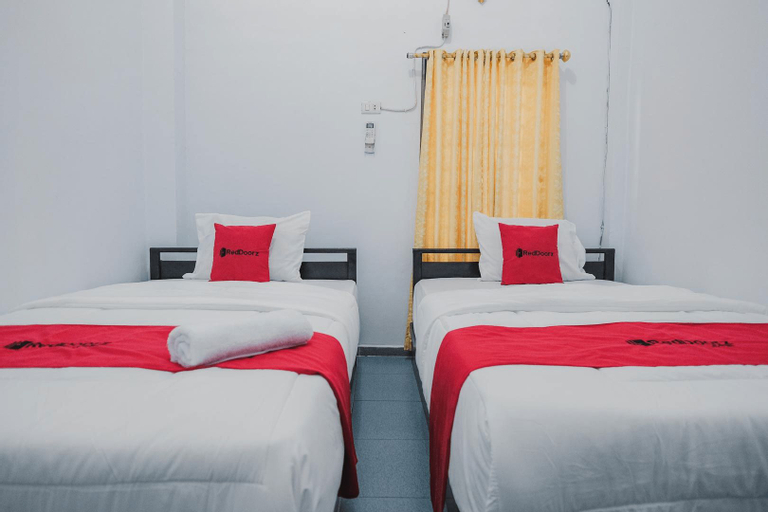 RedDoorz Syariah near Tugu Kopi Kepahiang, Kepahiang