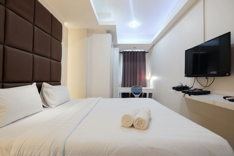 Modern 1BR Apartment at Casa Grande Residence By Travelio, South Jakarta