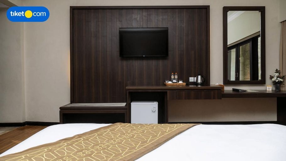 Bed 8