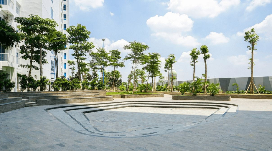 Public Area, Affordable 1BR Puri Mansion Apartment By Travelio, West Jakarta