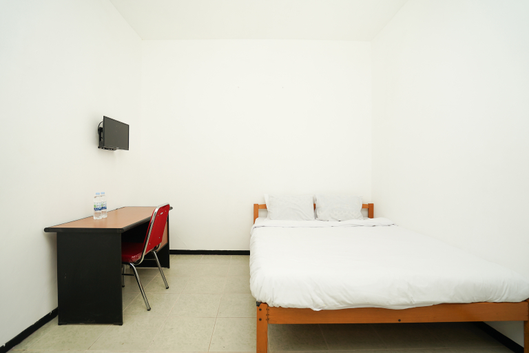 Bedroom 4, Merapi Inn Syariah by ecommerceloka, Surabaya