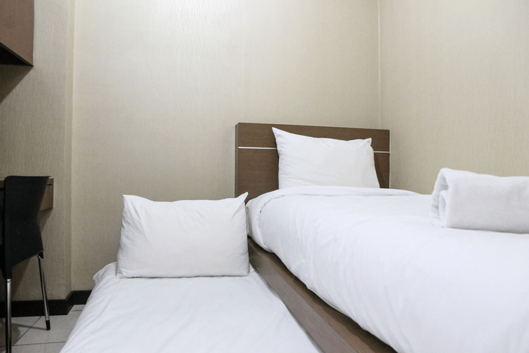 Bedroom 2, Clean and Cozy 2BR at Green Bay Apartment By Travelio, North Jakarta