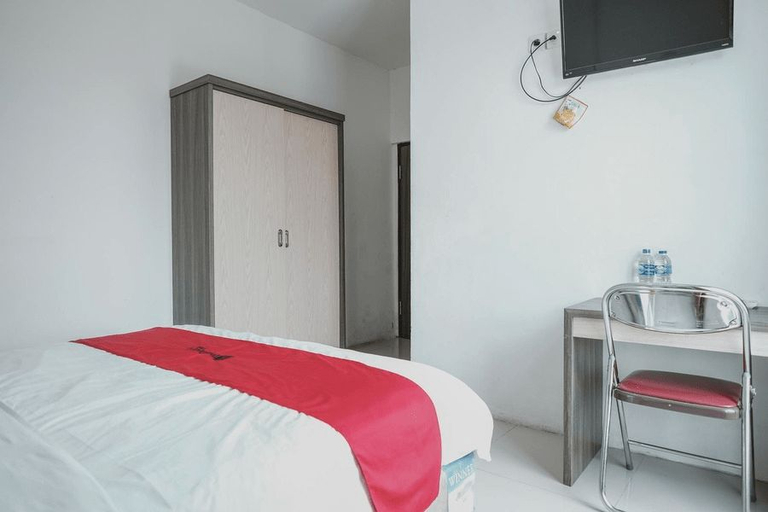 Bedroom 3, RedDoorz @ Jalan Lintas Tengah Sumatera Bangko, Merangin