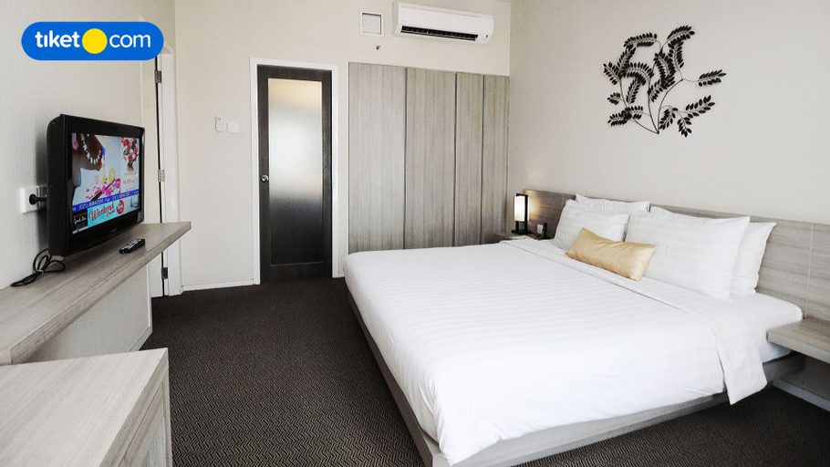 Bedroom 23