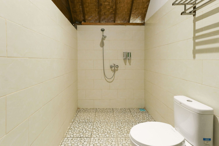 Bathroom 4, The Catar Cottage, Klungkung