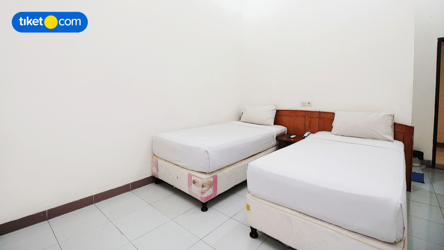 Bedroom 2, Hotel Citra Celebes, Makassar