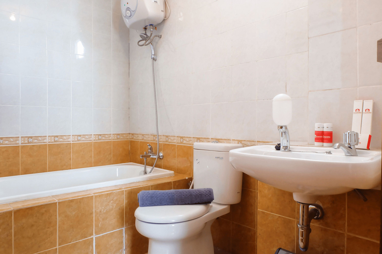 Bedroom 3, 3BR Grand Palace Kemayoran Apartment In Business District Near JIEXPO/PRJ By Travelio, Central Jakarta