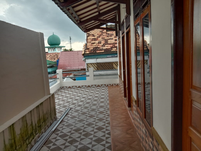 OYO 3769 Putri Residence, Palembang