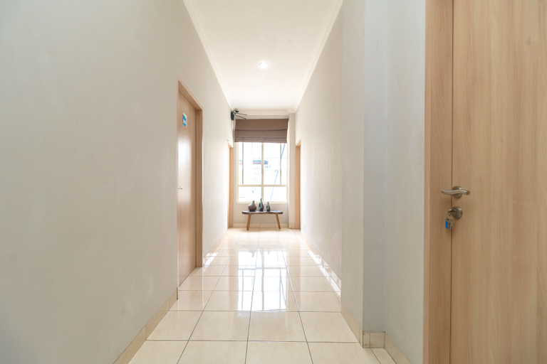 RedDoorz Syariah @ Cinere Depok, Depok