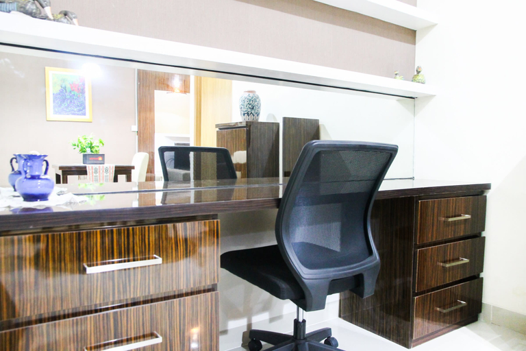 Public Area, Luxury 1BR with Study Room The Oasis Apartment By Travelio, Cikarang