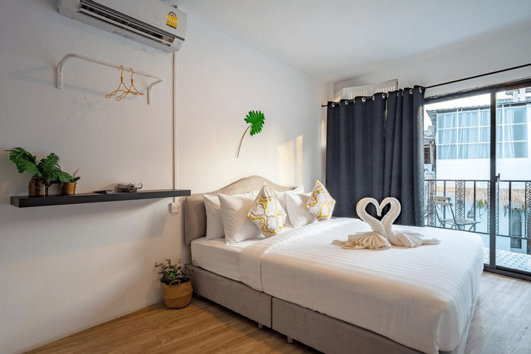 Bedroom 2, Isara Boutique Hotel and Café, Phuket Island