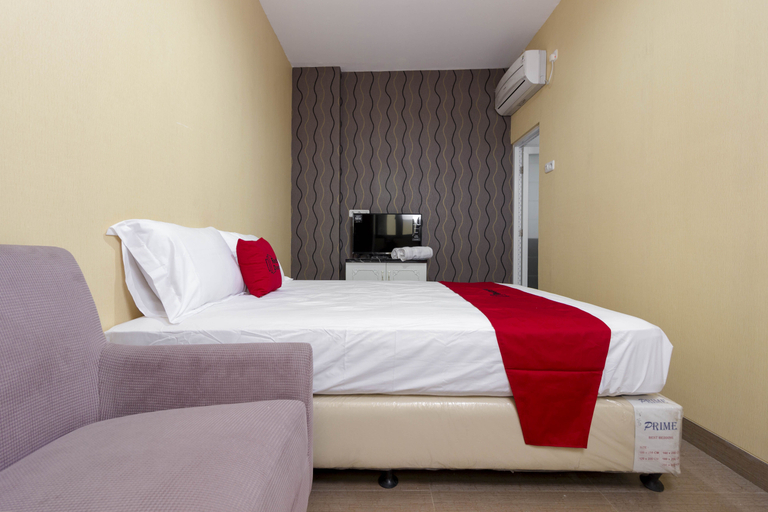 Bedroom 2, RedDoorz Plus @ Cipete Damai, South Jakarta