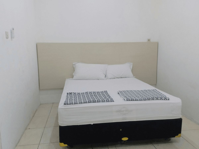 OYO 3089 Al Mustaqim Homestay Family, Magetan