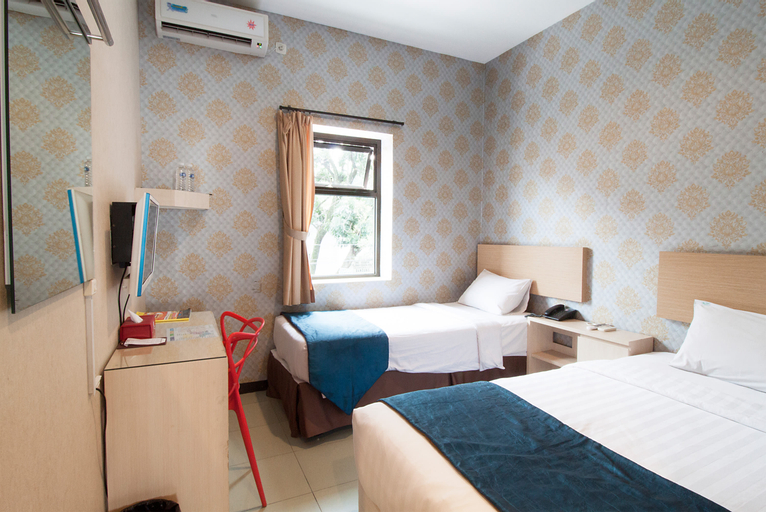Bedroom 2, Mine Home Hotel Cihampelas, Bandung