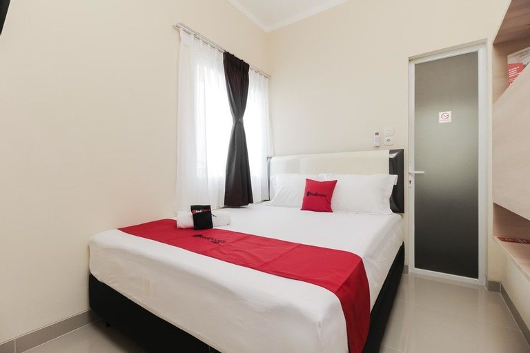 Bedroom 14