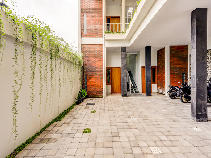 Twin House Jogja, Sleman