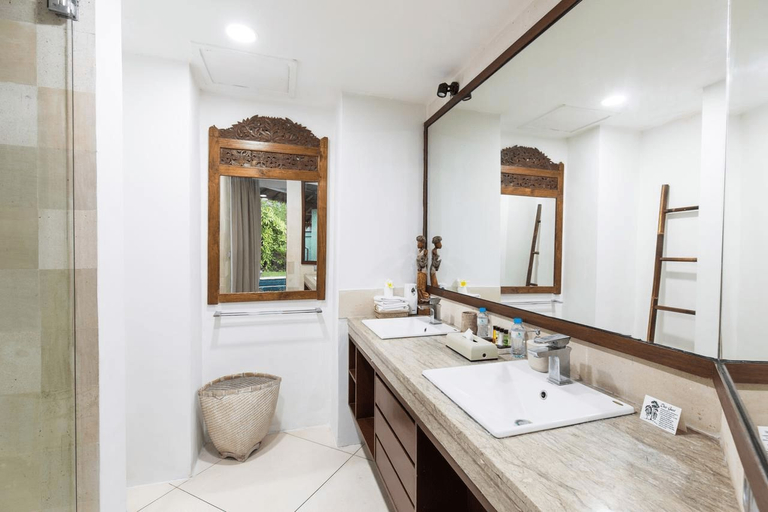 Bathroom 4, Villa Elina, Badung