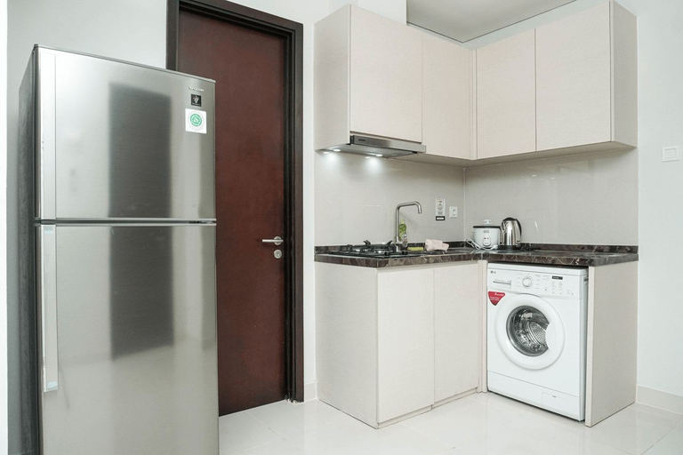 Others 2, Spectacular 3BR Puri Mansion Apartment By Travelio, Jakarta Barat