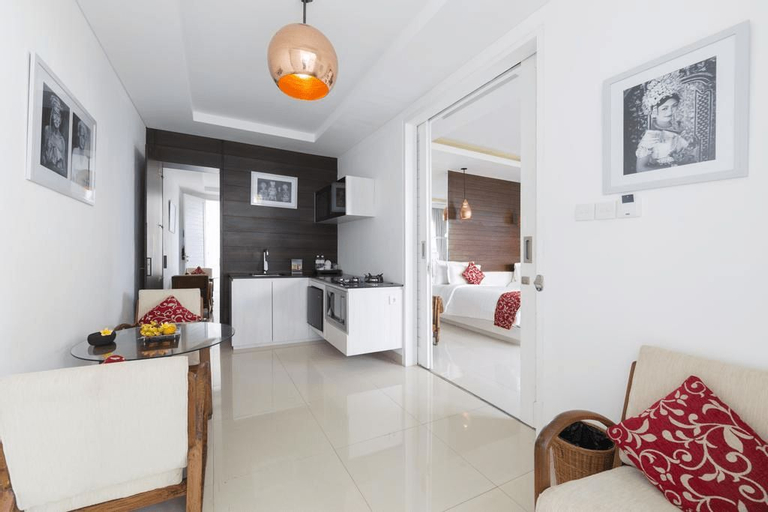 Dining Room 17
