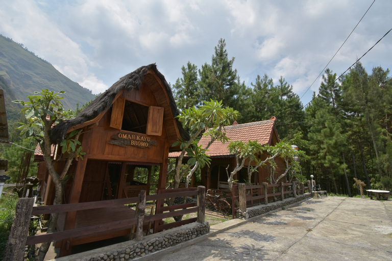 Villa Omah Kayu With Bromo Mountain View, Probolinggo