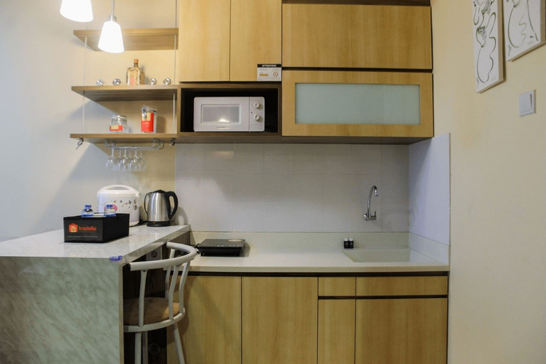 Others 4, Modern 1BR with Sofa Bed @ Cinere Bellevue Apartment By Travelio, Depok