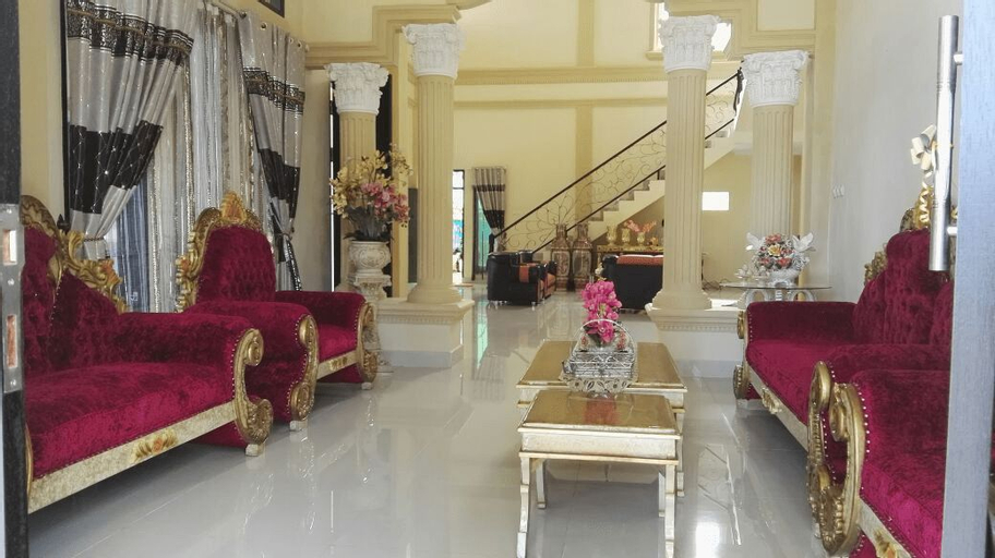 Public Area 5, Angela Homestay Manado, Minahasa
