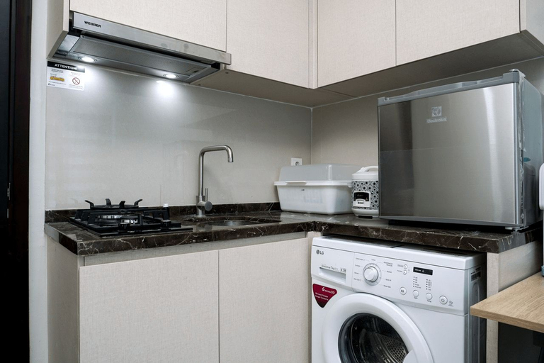 Others 2, Luxurious Private Access 2BR at Puri Mansion Apartment By Travelio, Jakarta Barat