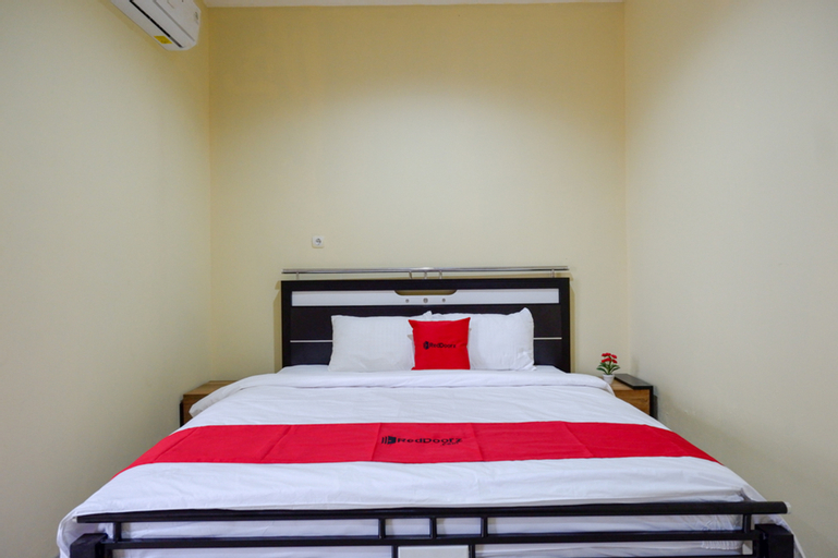 RedDoorz @ Jalan Bali Cilacap, Cilacap