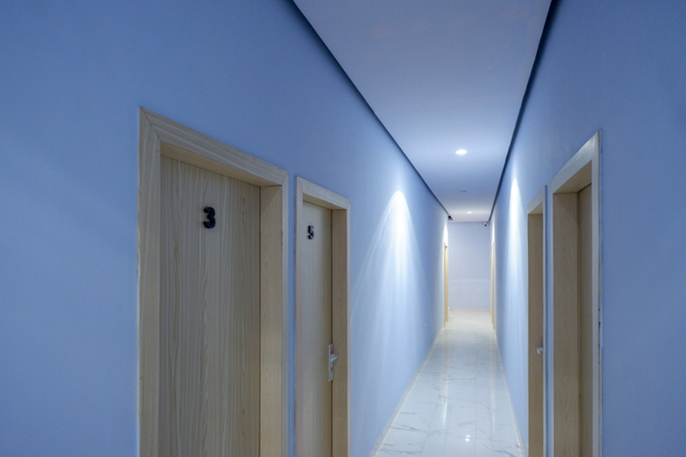 Public Area 5, RedDoorz near Pasar Batang, Batang