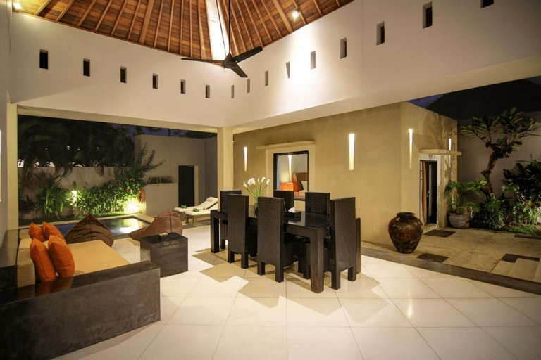 Public Area 4, The Seminyak Suite - Private Villa, Badung