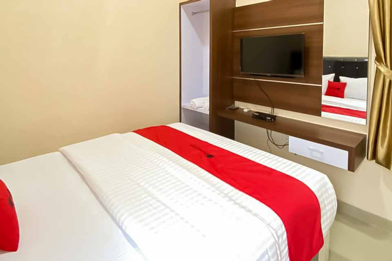 RedDoorz Plus @ Jalan P. Emir Moh Noer Lampung, Bandar Lampung