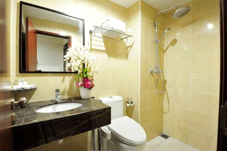 Bedroom 4, Hallmark Leisure Hotel, Malacca City
